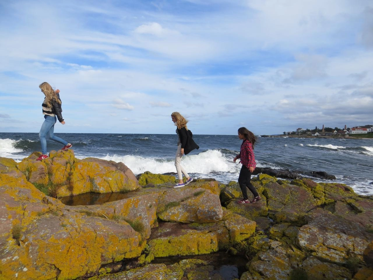 Børn ved havet